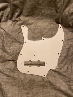Fender Jazz bass pickguard