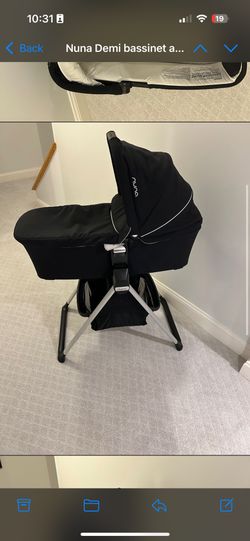 Nuna Demi Bassinet & stand