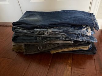 (11) Men’s Jeans