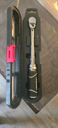 Husky Torque Wrench