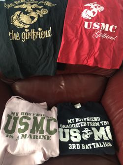 Lot of 2 hoodies and 2 T-shirt