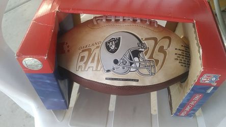 Raiders football limited edition of 25 000 series 4A new