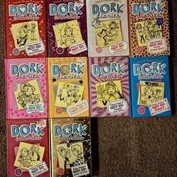 10 Dork Diaries Books