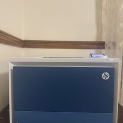 HP Color LaserJet Pro 4201dn New Open Box