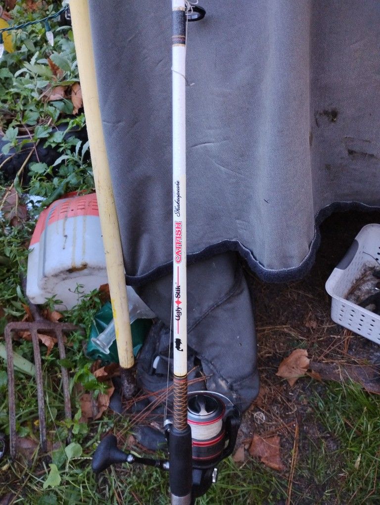 Ugly Stick With Pin Reel