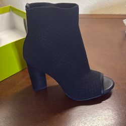 Gianni Bini Women Heels Size 7M