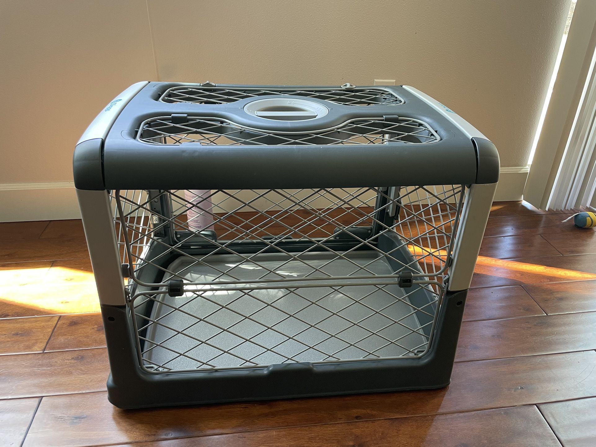 Diggs Size Small Dog Crate