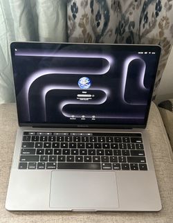 Apple MacBook Pro 2017 13" A1706 3.5GHz i7 256GB SSD 16GB DDR3 Space Gray Clean Condition