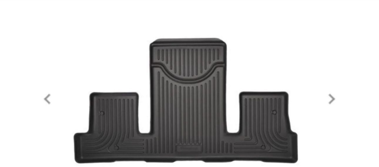 Husky Liners 2nd Seat Floor Liner Fits 08 17 Enclave, 09 17 Traverse 2nd Bucket
