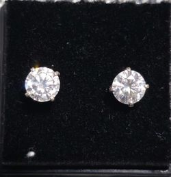 Moissanite Diamond Stud Earrings
