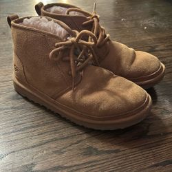 brown Uggs