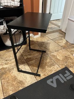 Couch side table