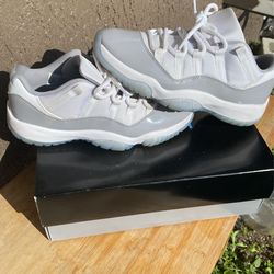  Air Jordan 11 Retro Low 'Cement Grey'