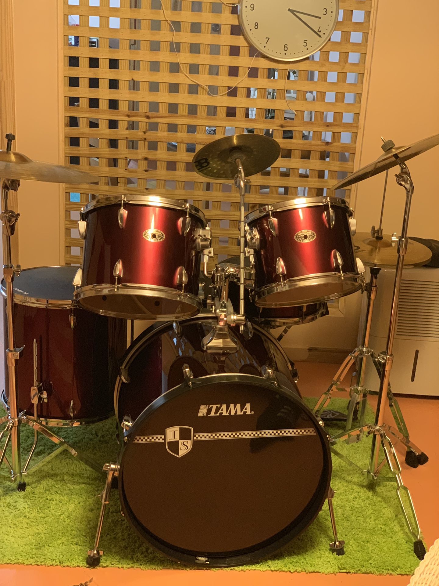 TAMA / drums