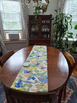 Petite Dining Room Set