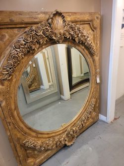 Large square frame w/ circular Mirror SKU NXV3ZD 
