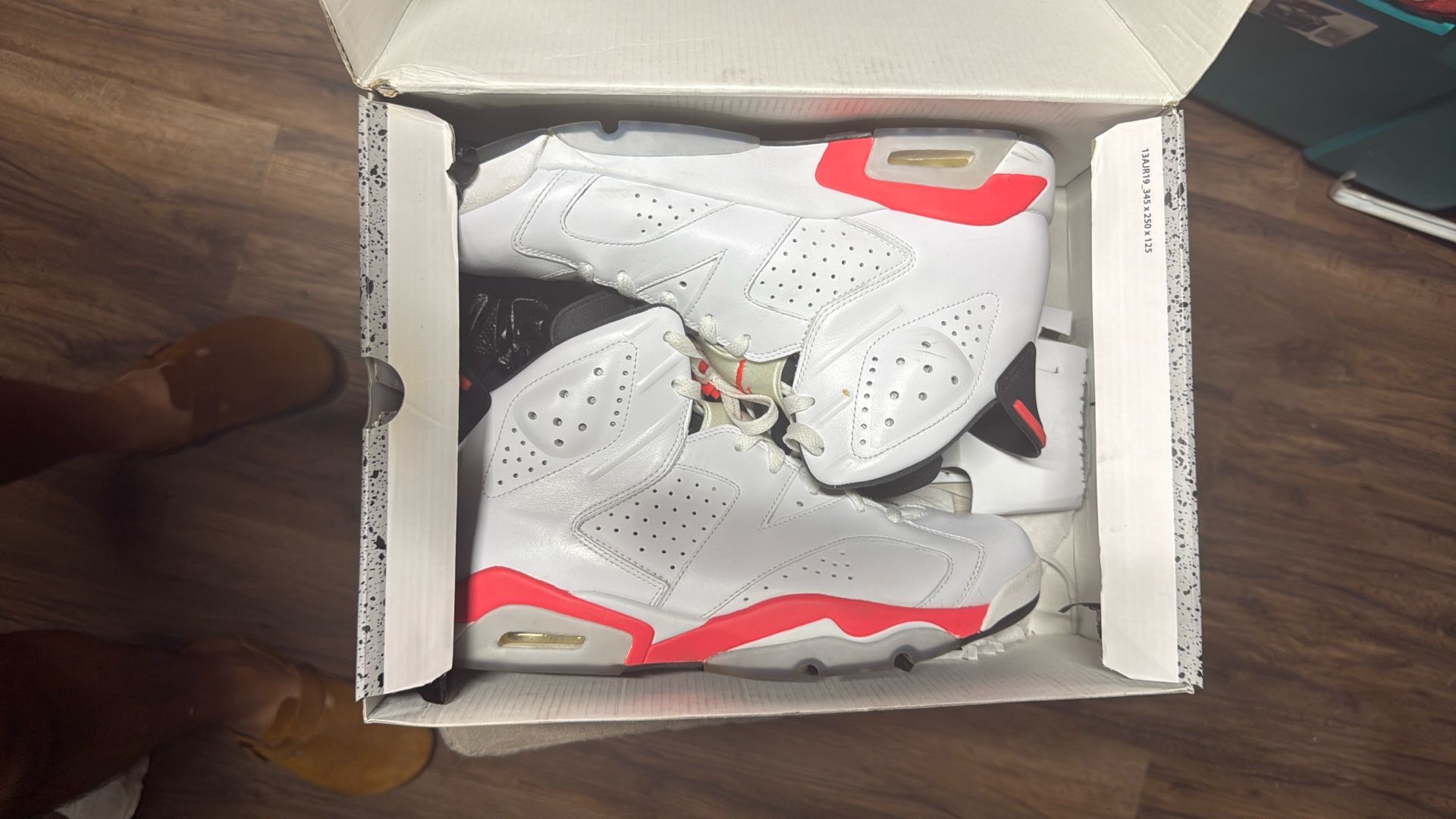 Air Jordan 6 Retro