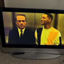 Vizio VP42 42” Plasma HDTV – Works Great – $60