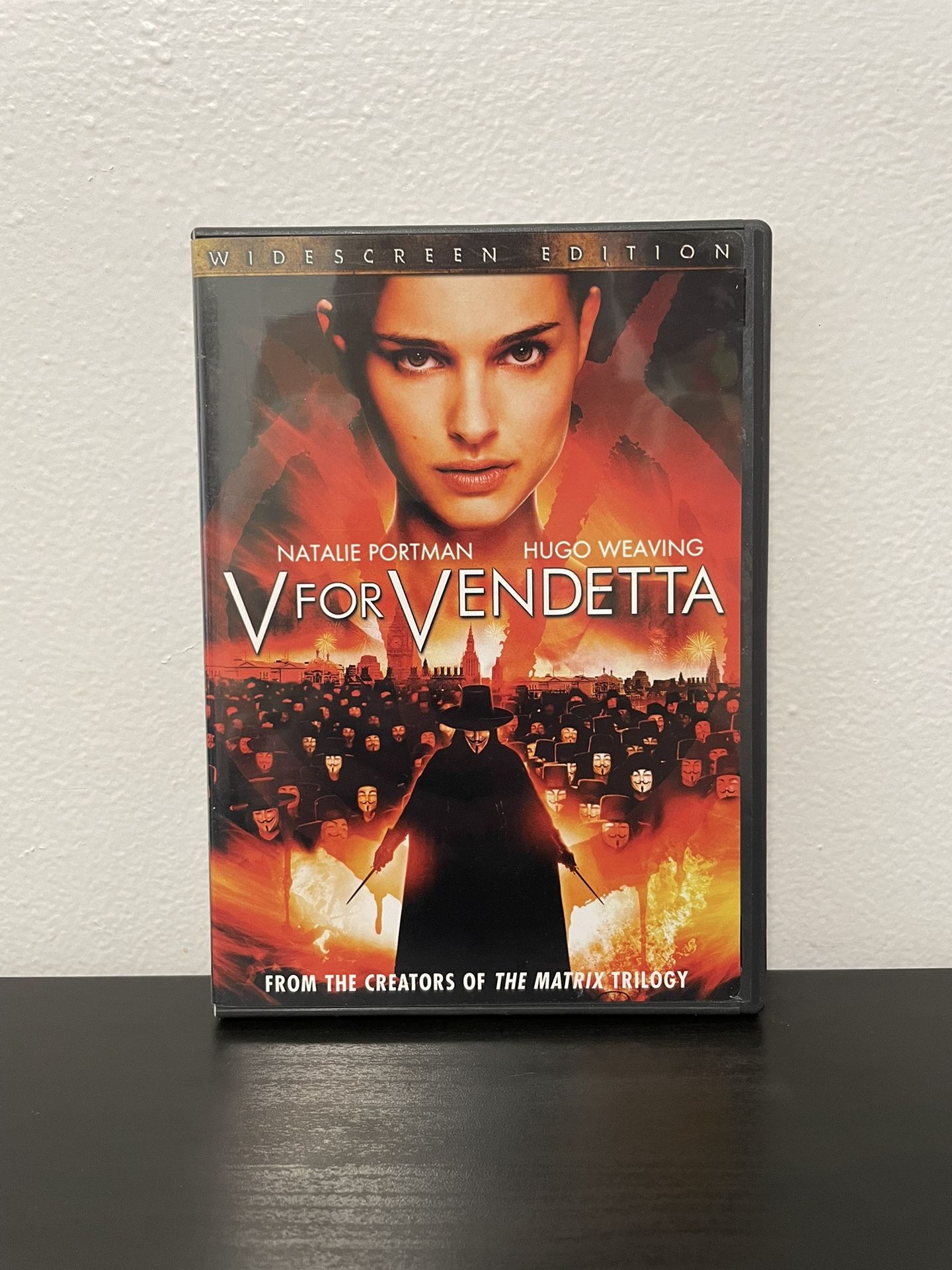 V For Vendetta DVD Movie Natalie Portman Widescreen Edition Y2K 2005