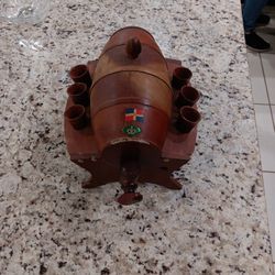 Handcrafted Keg With 6 Shot Cups 