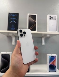 iPhone 16 pro max unlocked 256 Gb
