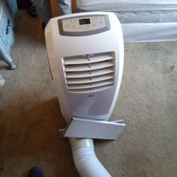 LG Humidifier Air Conditioner And Heater Combo