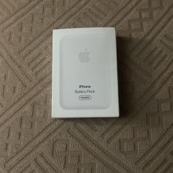 iPhone Battery Pack MagSafe