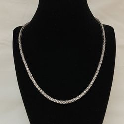 .925 Silver 18” Herin Bone Style Necklace 