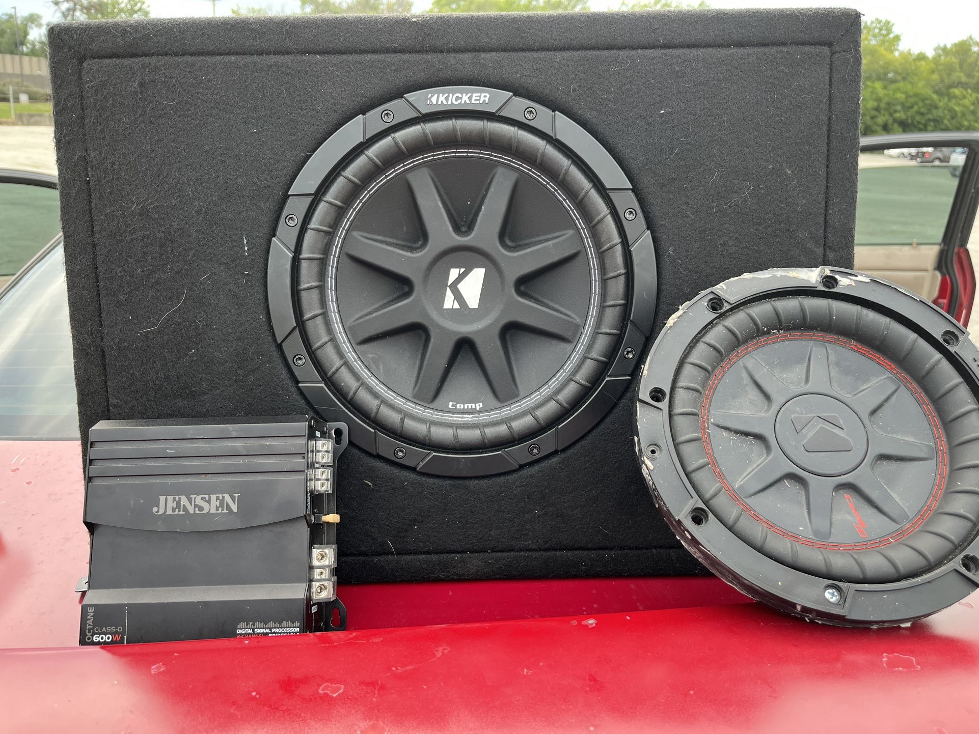 Speaker And Amp