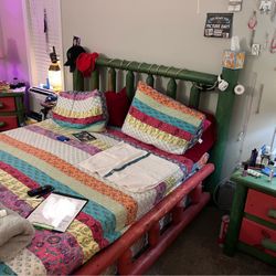 Real Wood Solid Queen Size Bedroom Set