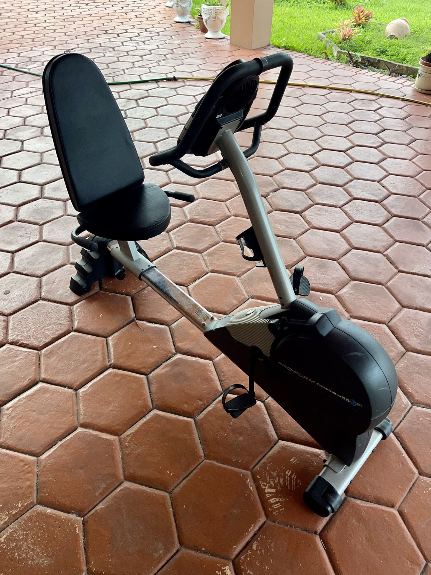 ProForm CrossTrainer 55 Recumbent Bike