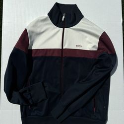 Lacoste, Hugo Boss, Nike, Bape, Supreme, Off White, Kenzo, Psycho Bunny, Boss, Coach, Michael Kors, Burberry, Gucci, Louis Vuitton, Ralph Lauren, Gap