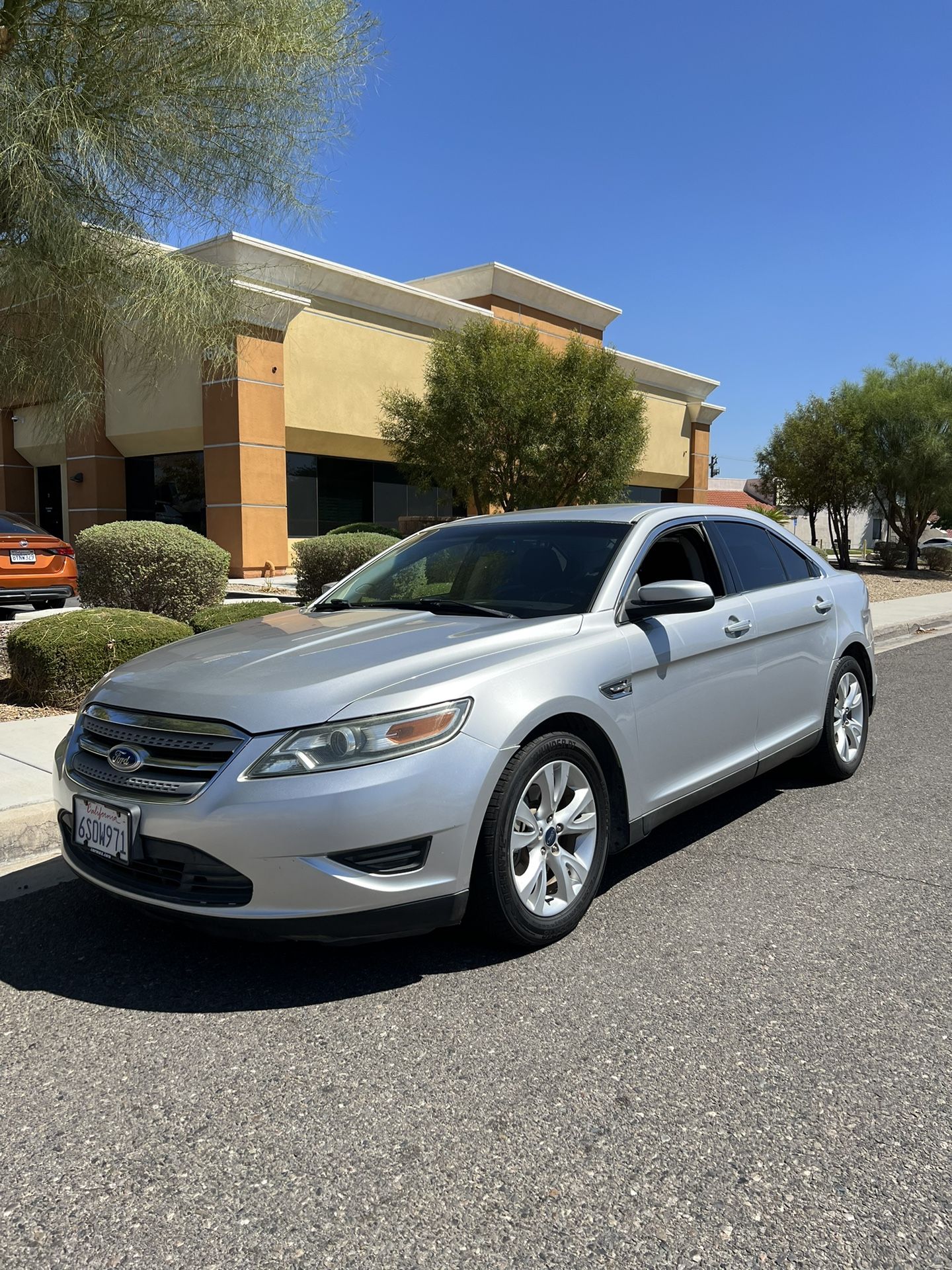 2012 Ford Taurus