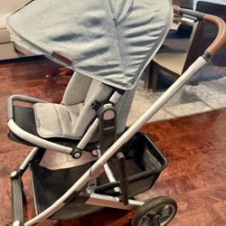 Uppababy Cruz V2 With All The Accessories $650 Excellent Conditions 