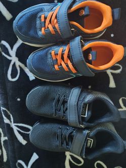 Boys shoes