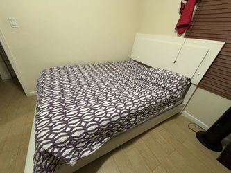 Queen bed and mattress