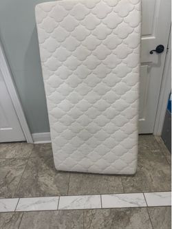 Baby crib or toddler bed matres