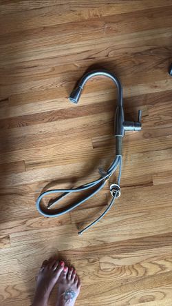 Kitchen faucet