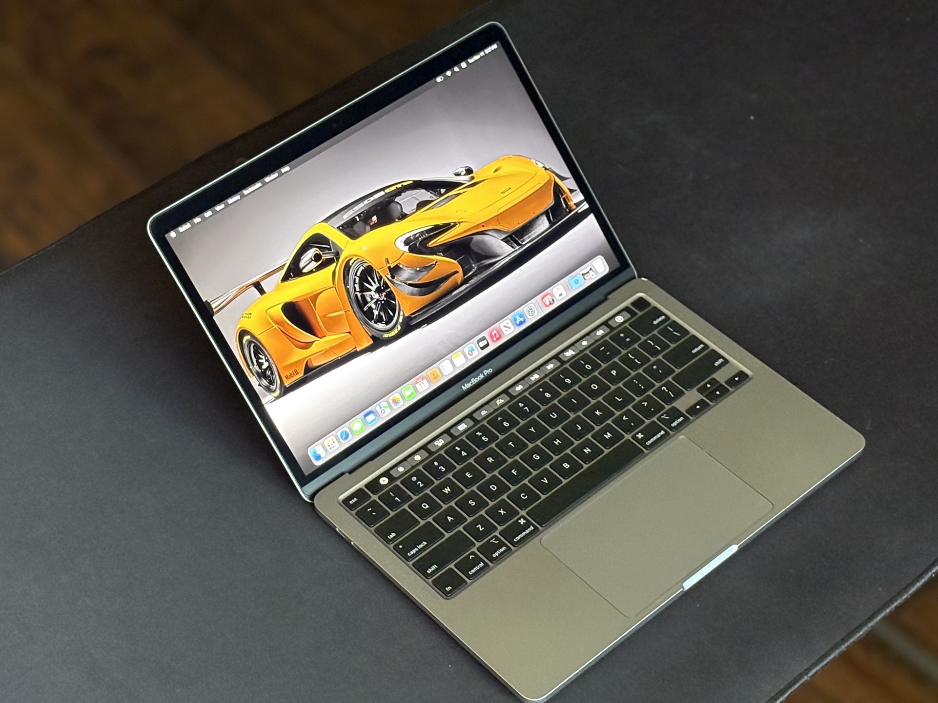 13” MacBook Pro (2020) - QuadCore i7 / 16GB / 500GB