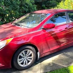 Red 2011 Hyundai Sonata Sedan