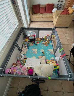 Play pen