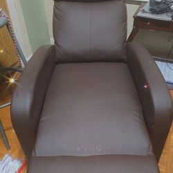 lazy boy chairs good condition 