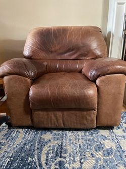 Lazy-Boy rocker-recliner