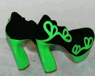 Women Black green sandal heel shoes