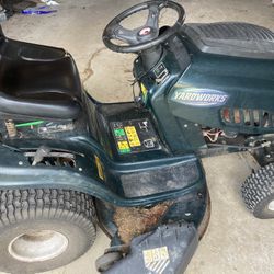 Yard works Riding Lawnmower 42”