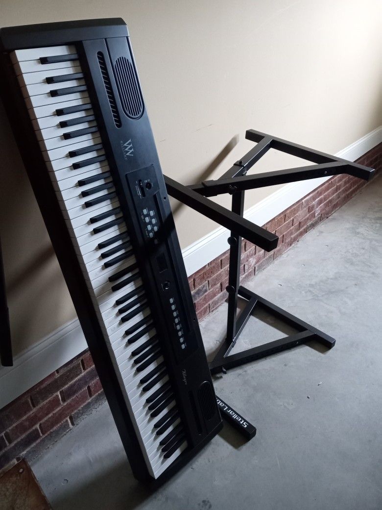 Keyboard Stand & Keyboard 