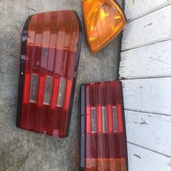 1991 500sl Mercedes Benz Tail Light