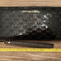 New MICHAEL KORS Jet Set Travel Continental Leather Wristlet Wallet Bag Retail $178