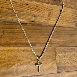 Gold Italian Chain w/ Crucifix Pendant – Beautiful & High Quality