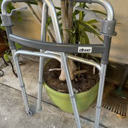 Excellent Condition walker